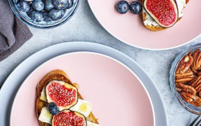 roast-fig-toasts-cream-cheese-and-honey